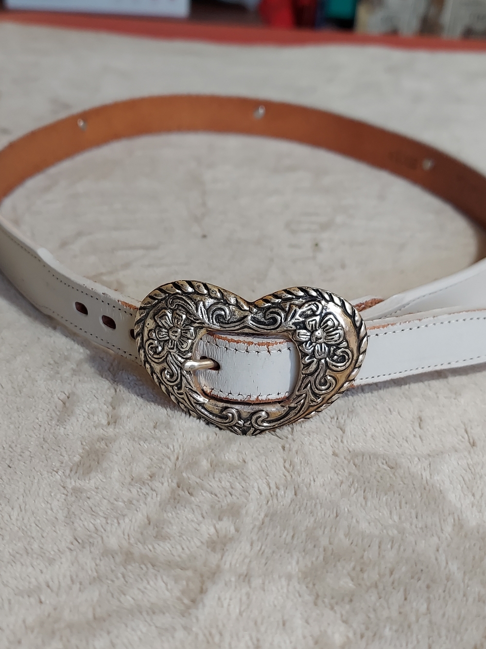 Vintage Brazos Joe White Leather Heart Buckle Belt Western Boho - Picture 3 of 12